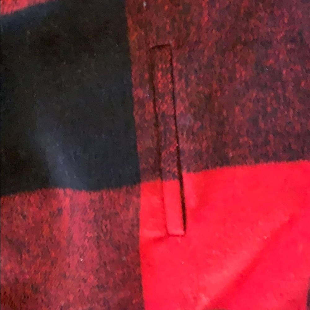 Beautiful vest!! Buffalo Check with soft lining - Picture 3 of 4